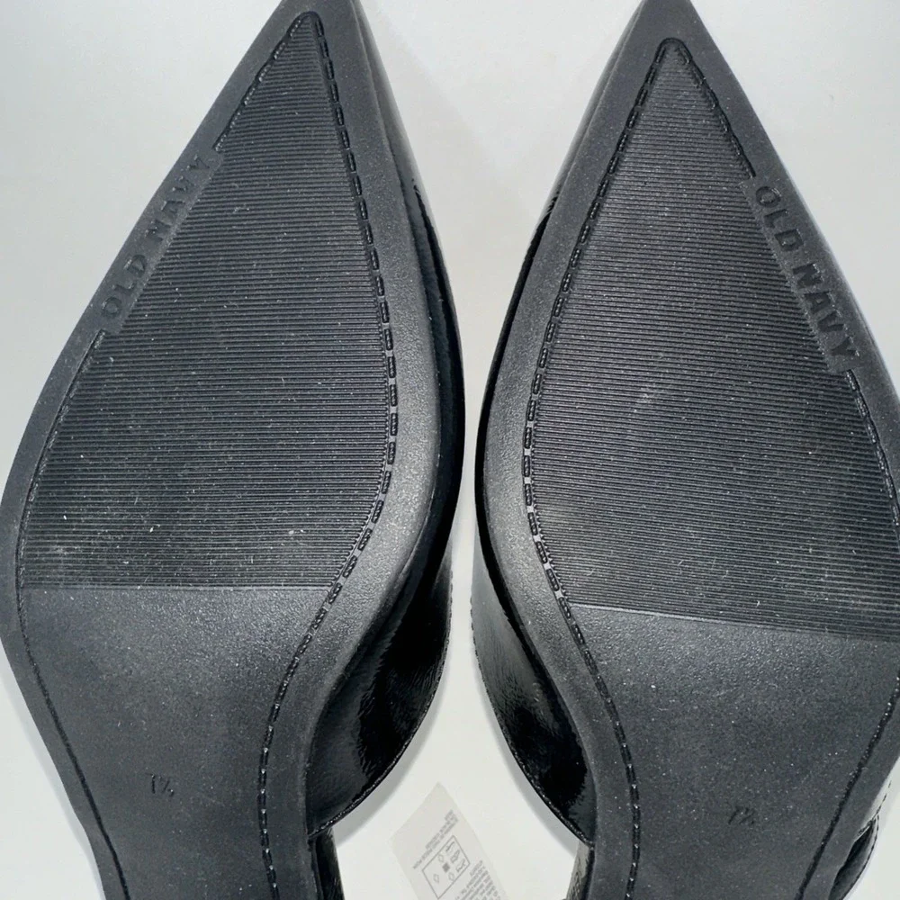 New Black Patent Leather Pointed Ankle Strap Kitten Heels Pumps Size 7 1/2